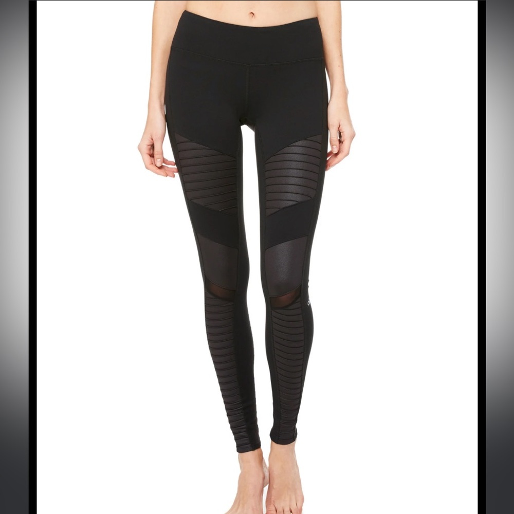 Alo Moto leggings